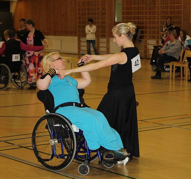 wheelchair dance. alert1 medical alert systems